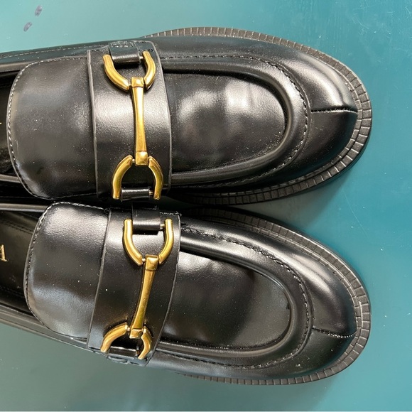Zara Black Flat Shoes Loafers With Gold Buckles EU38 US7.5 Slip On Chunky Retro - Picture 7 of 13